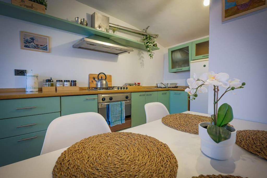 Intero Alloggio: Frida'S Apartment Μπέργκαμο Εξωτερικό φωτογραφία